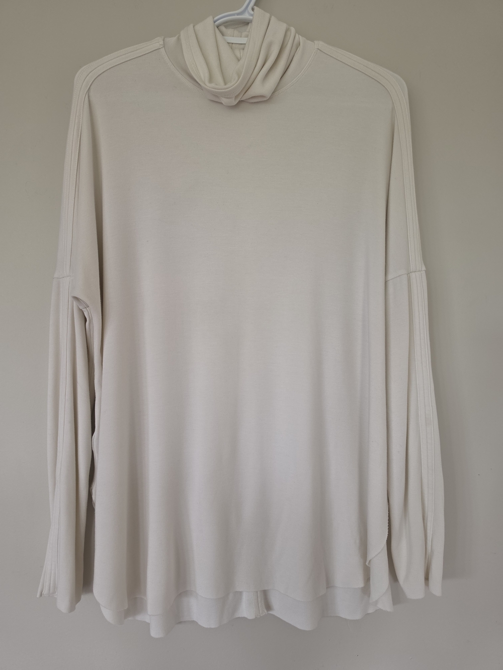 Kit and Ace Women's Cream Long-Sleeve Oversized Sweater Wool/modal Blend Size S.
